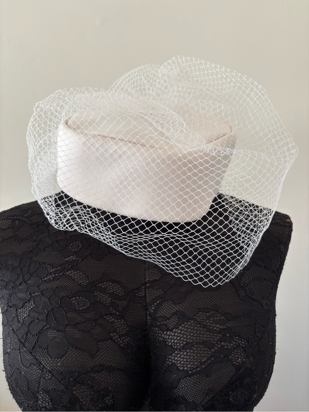 Vintage 80’s pillbox wedding hat